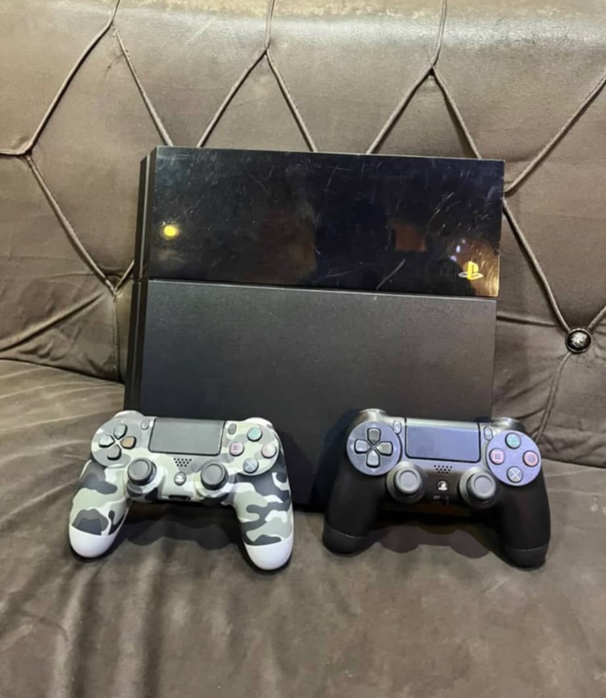 Game Console & Pads